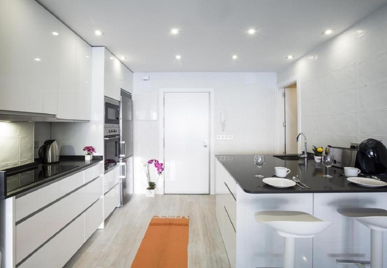 Apartamento Avenida America Confort XIII En Madryt Zewnętrze zdjęcie